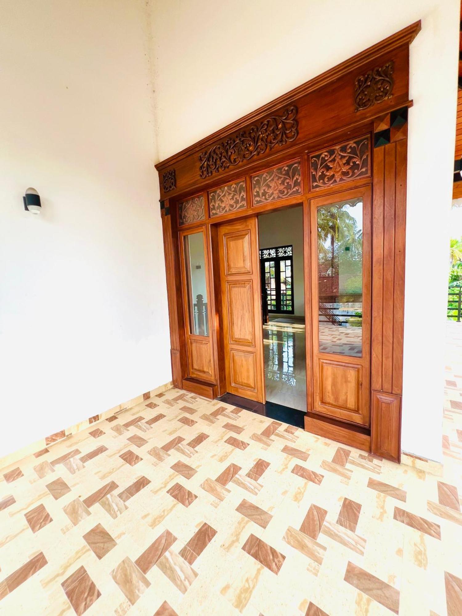 Ahasna Airport Villa Negombo Esterno foto